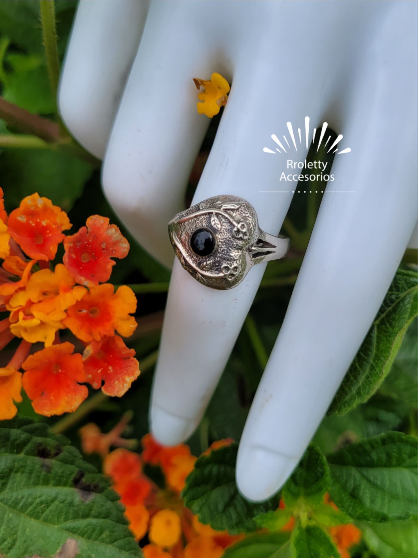 Sterling Silver 925 Ring Heart Shape and Onyx Stone