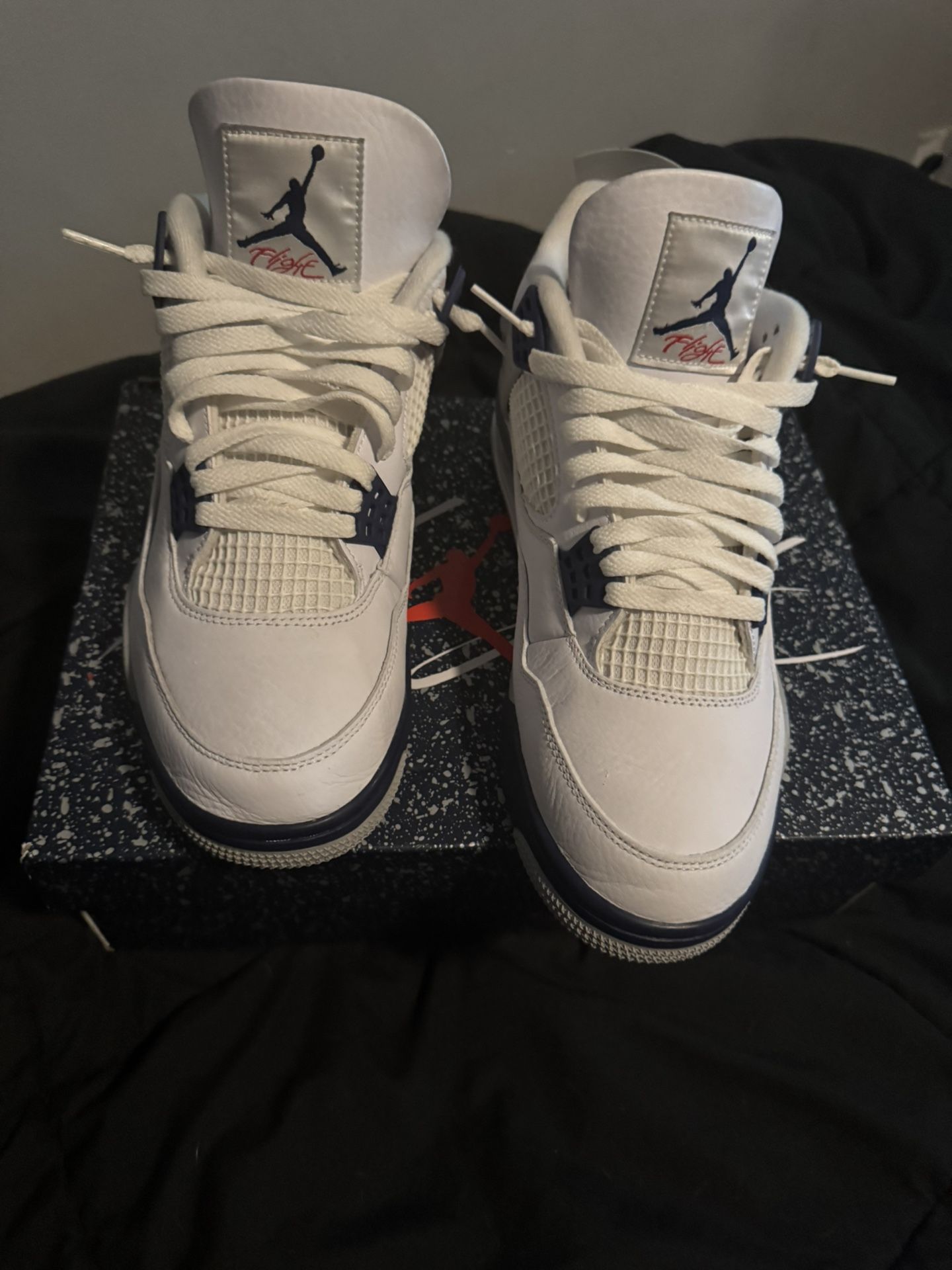 jordan 4 midnight navy size 10.5