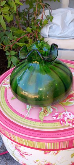Green glass