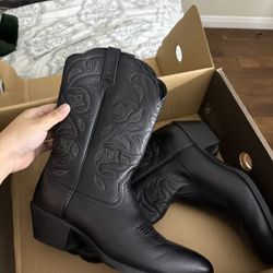 ARIAT Boots