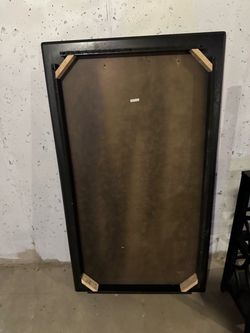 Black table top (no legs)