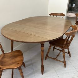 Kitchen Table & Chairs with Leafs 