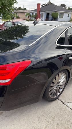 interior four-door runs great no problems Car 2014 Hondia Equus Black, tan interior four-door runs great no problems clean title need clips for front 