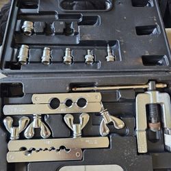 JB INDUSTRIES T20275 Flaring and Swage Tool 45 Degree