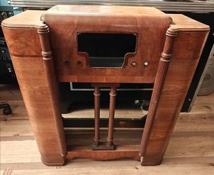 FREE vtg Hardwood catbed