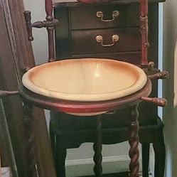 Antique Wash Stand W/Mirror
