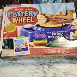 Kids pottery wheel 