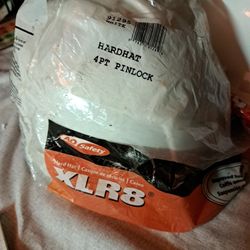 Hard Hats 4 PT Pinlock White  2PK