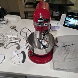 KitchenAid Professional HD Stand Mixer. KG25H3XER