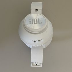 JBL Tune 770NC Wireless Bluetooth Noise Canceling Over The Ear Headphones