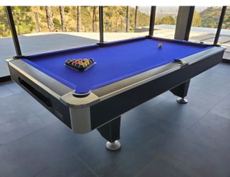 Poo table