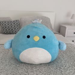 Squishmallows Cecilia the Swan plush toy. 