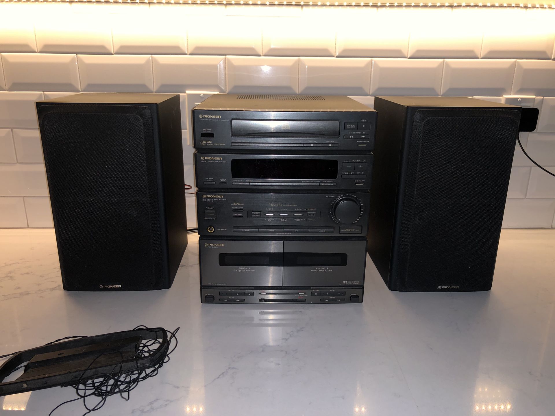 Pioneer cd deck receiver XR-P310 stereo system