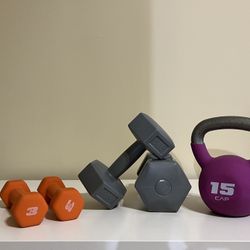 dumbell 3lb*2, 5lb*2, kettle bell 15lb, ankle 2.5lb*2