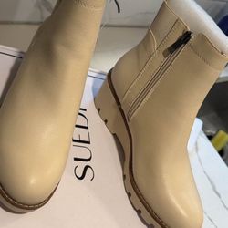 Women’s Boots 