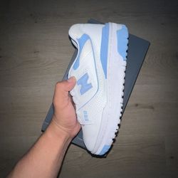New Balance 550 “Unc White Dusk Blue”