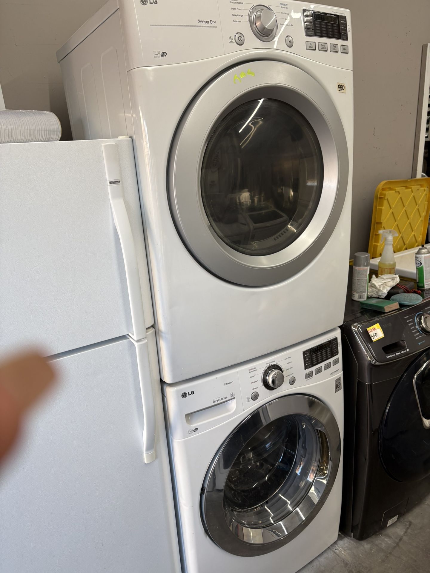 Lg Wacher Machine And Gas Dryer 