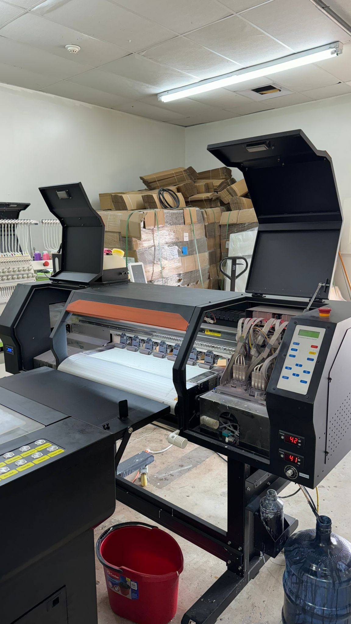 Dtf Printer and Oven, 4 Heads, 24 Inch Wide Prints