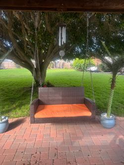 Outdoor Wicker Porch Swing