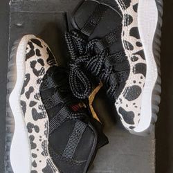 Jordan 11 Animal Instinct Sz 4C