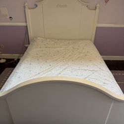 Pottery Barn Bedroom Set