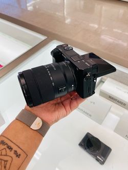 Sony Alpha A6400