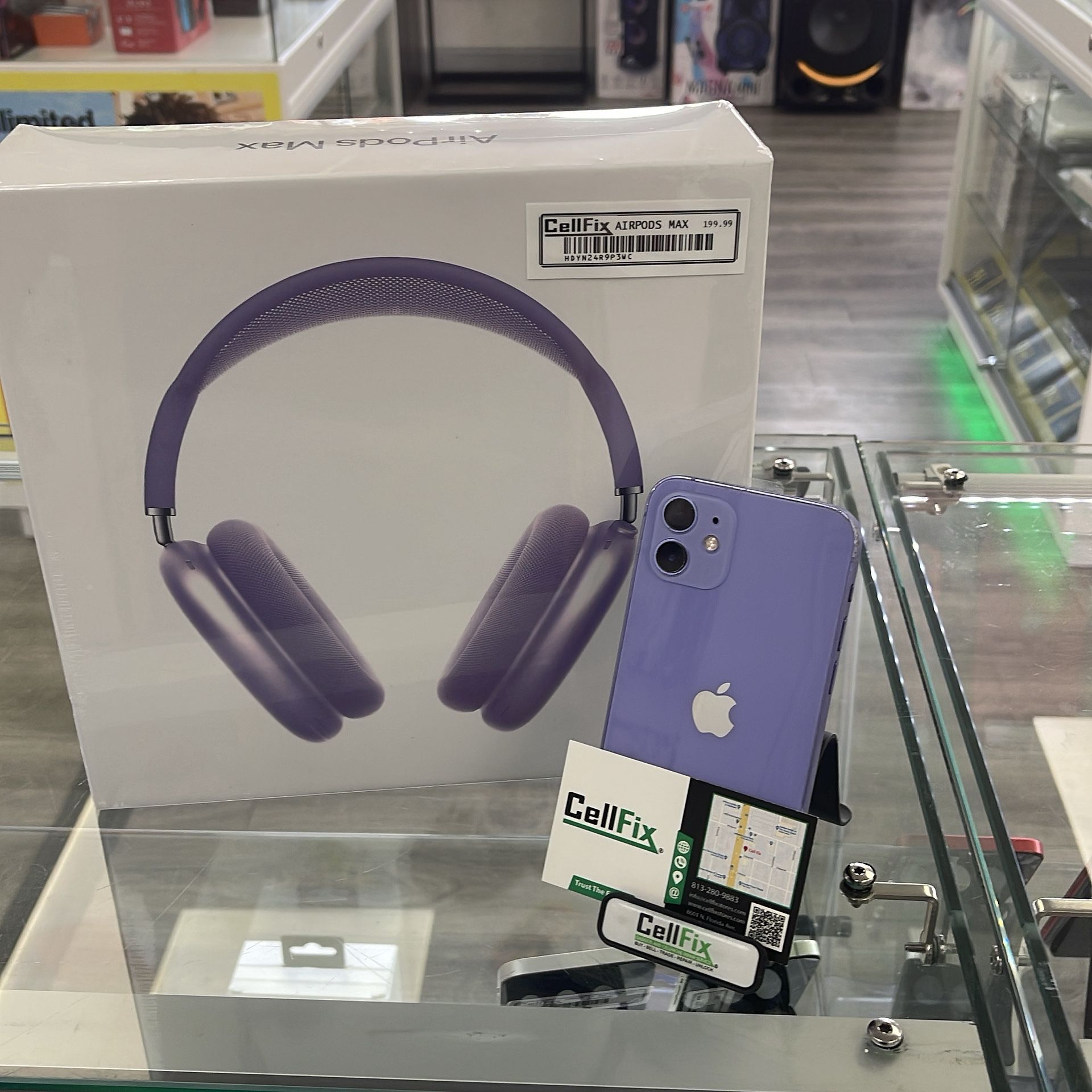 AirPods Max Available