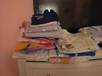 Girls clothes