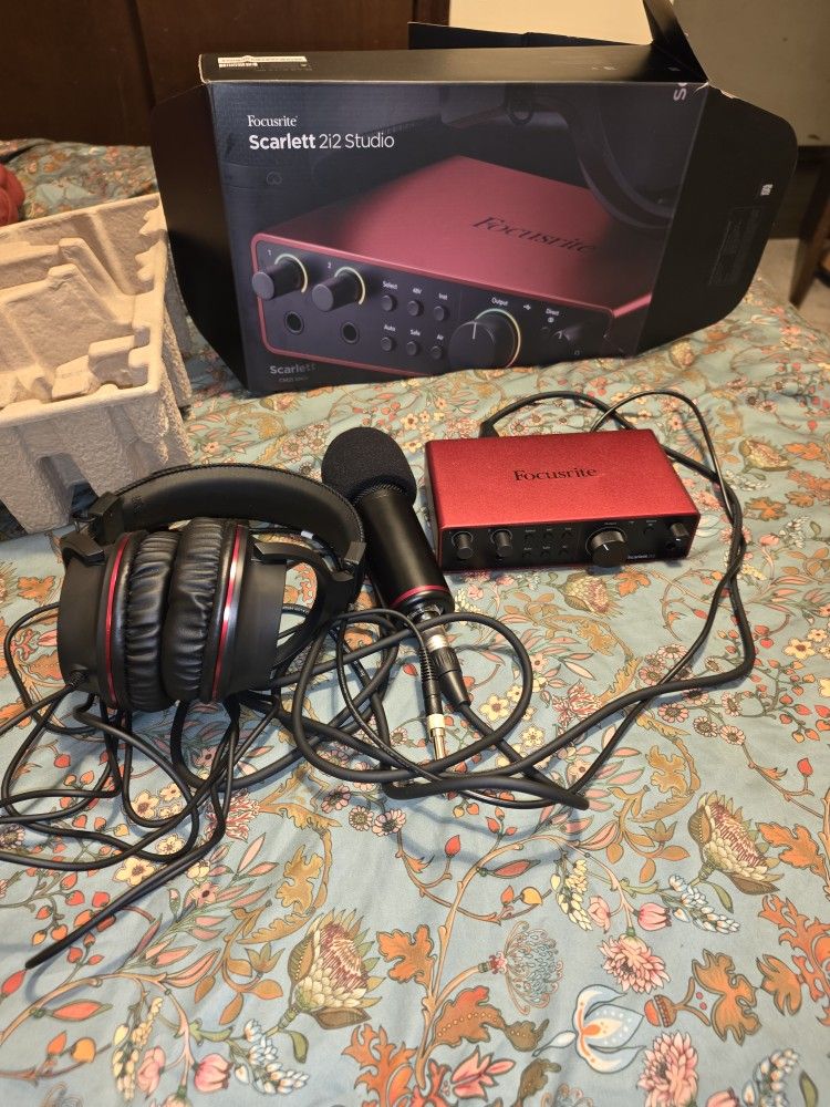 Focus rite Scarlett 2i2 Studio