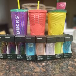 BRAND NEW WITH TAGS STARBUCKS CUPS & KEYCHAINS 