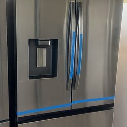 NEW OPEN BOX SAMSUNG FRENCH STYLE REFRIGERATOR 