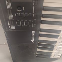 Electric Keyboard 