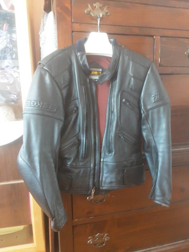 Fieldsheer Motorcycle Leather Jacket Size M