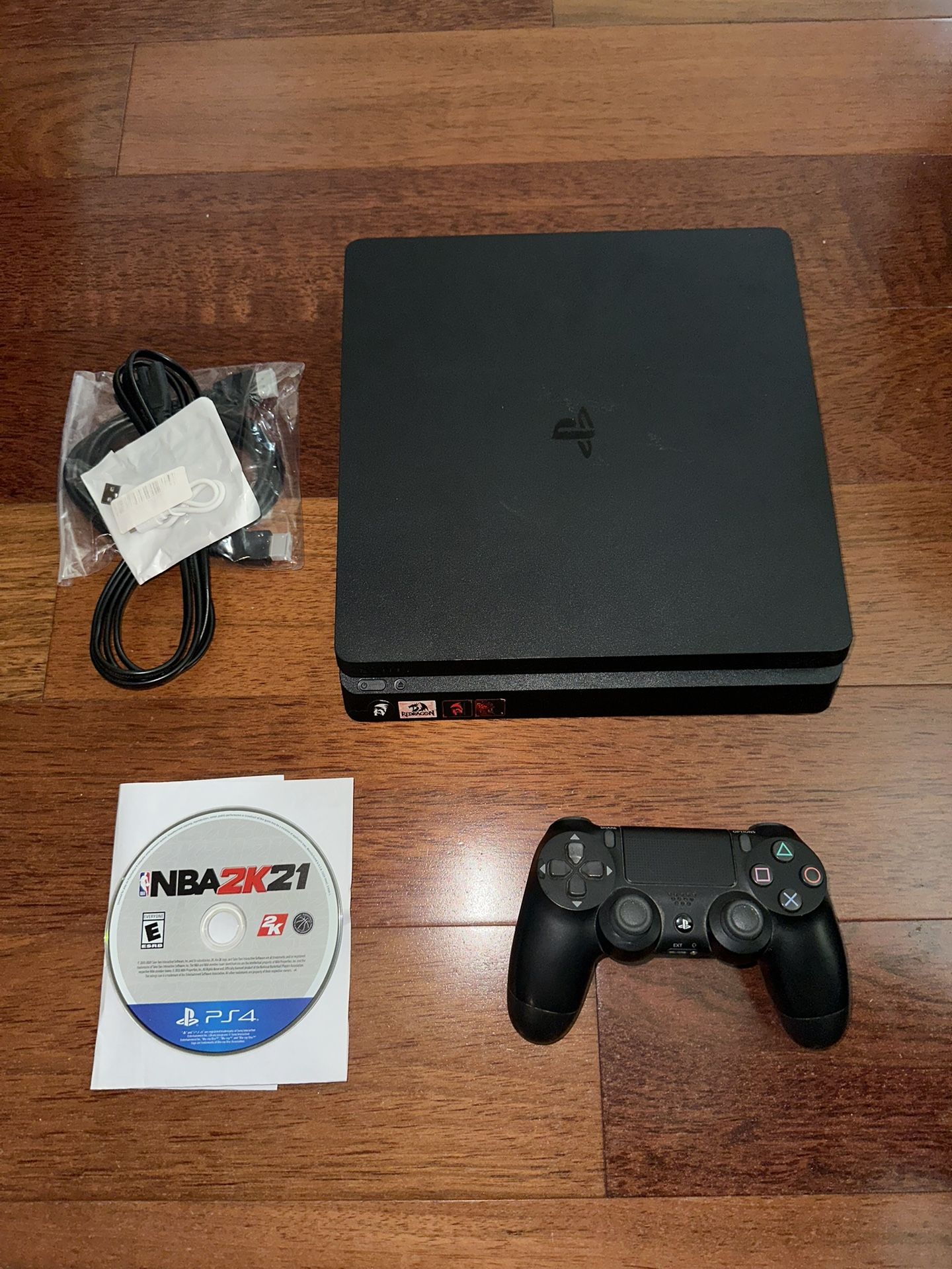 PlayStation 4 Slim 500GB