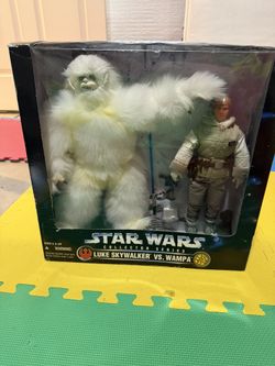 Star Wars Collectable -  Luke Skywalker vs. Wampa