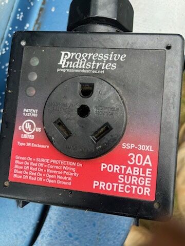 Rv 30 A Surge protector