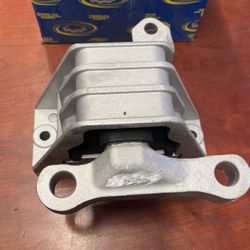 Engine Mount Chevrolet/Saturn