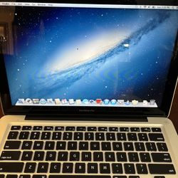 Apple MacBook Pro 13" A1278 Intel i5 2.4 GHZ 4GB  500 GB SSD 