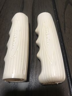 Schwinn 1970 Cotton picker handlebar grips