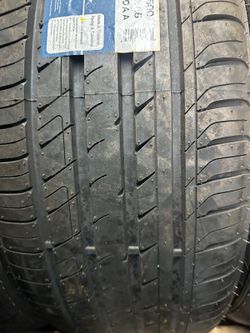 245/45R20 NUEVAS 130 CADA UNA