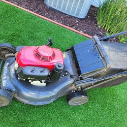 Lawn Mower Honda