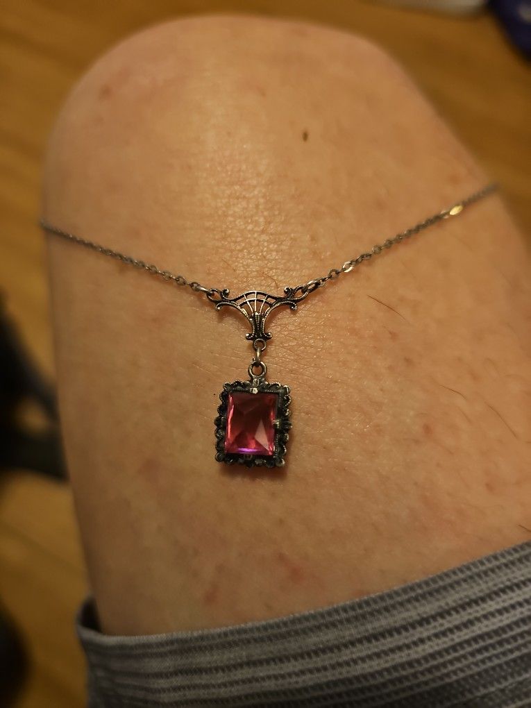 Antique Pink Sapphire / Spinnel Sterling Silver Necklace