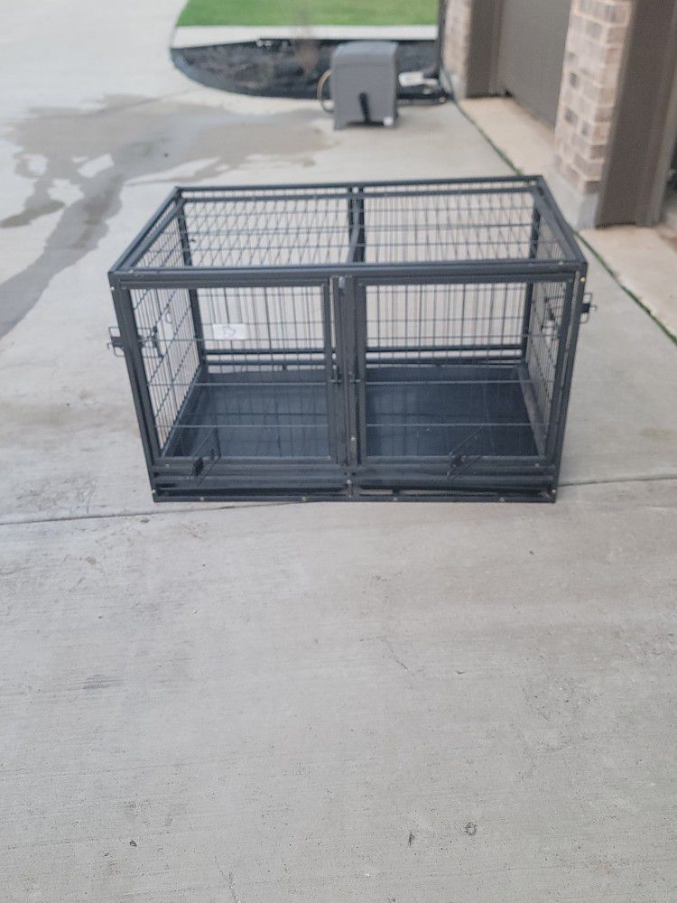Dog Crate Or Pen