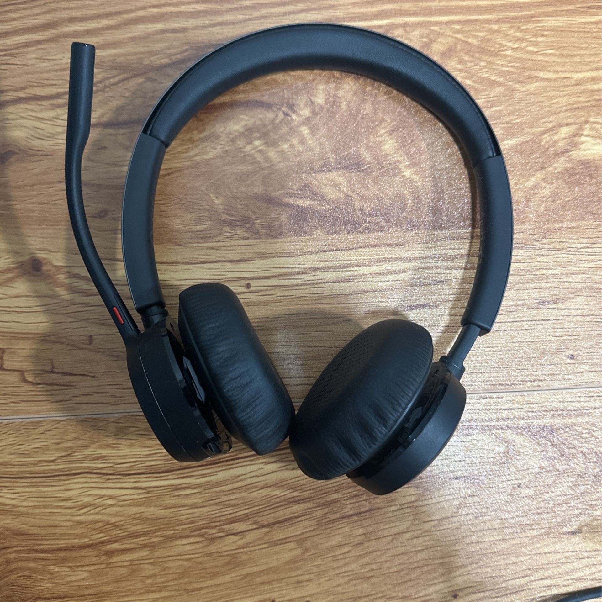Plantronics Voyager 4320 Wireless Headset