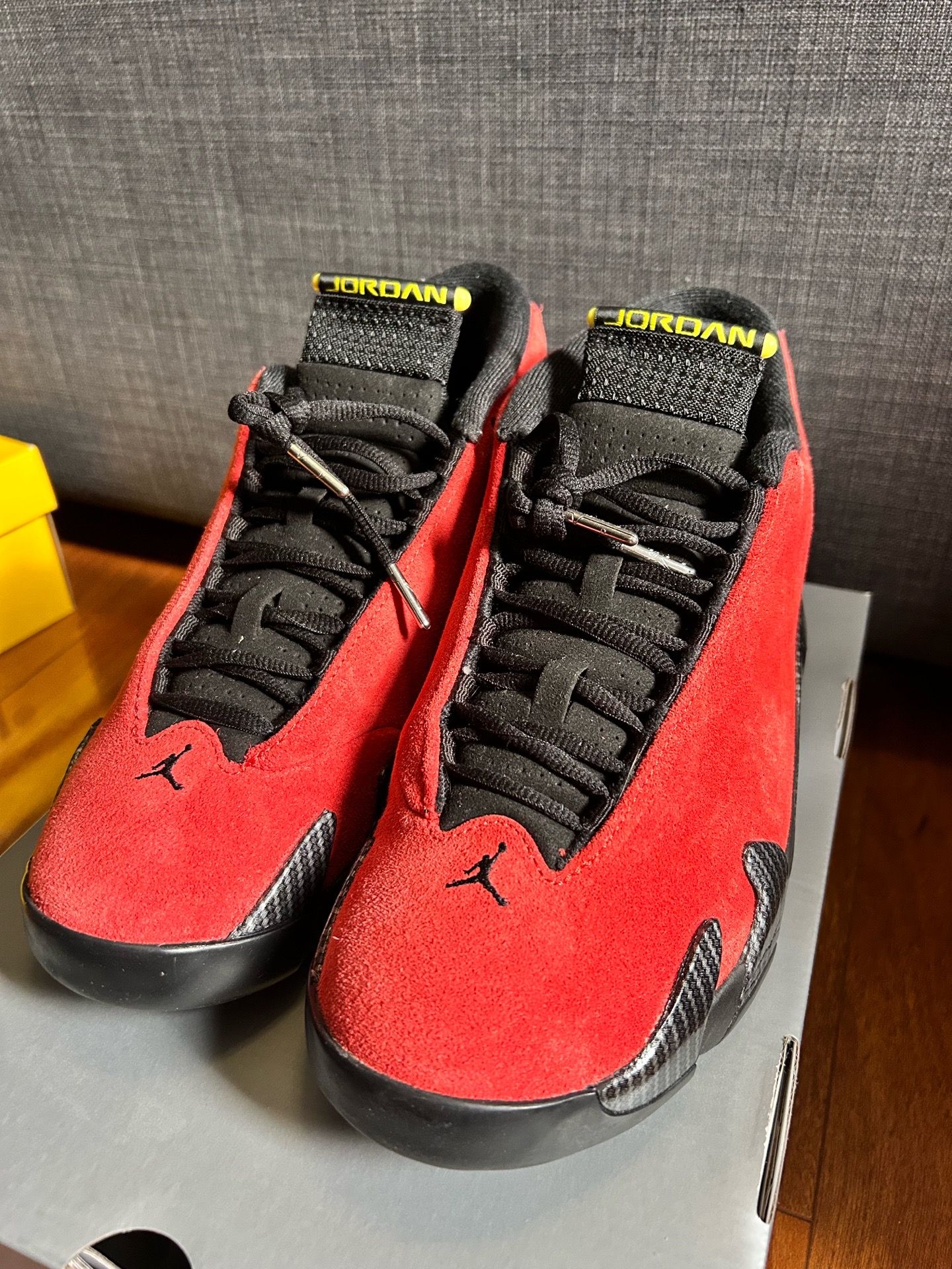Air Jordan 14 Ferraris Size 9