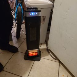 Space Heater With Mini Led Screen  35$