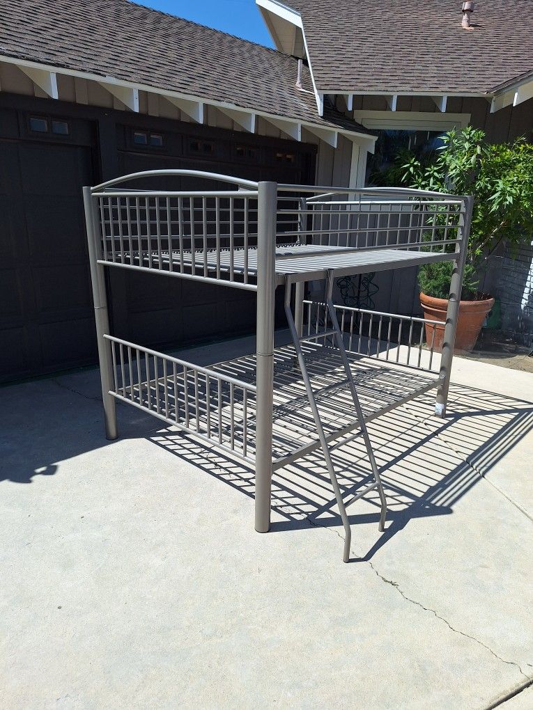Full Size Bunk Bed