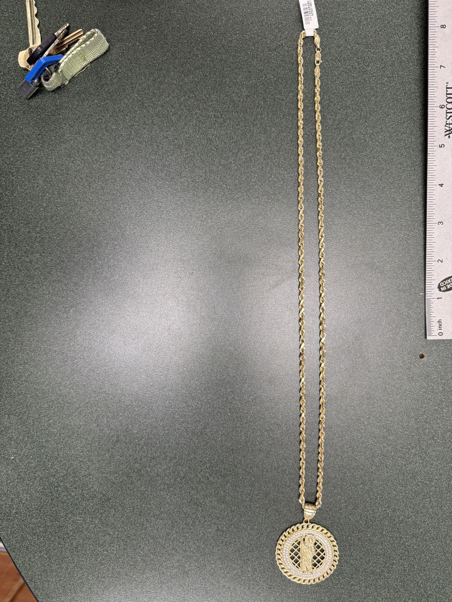 Gold Rope Chain And Pendant