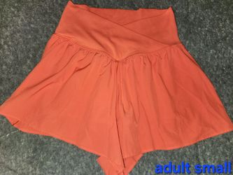 Ladies athletic shorts size small