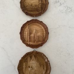 Vintage 3D Resin Wood Carved Wall Plates